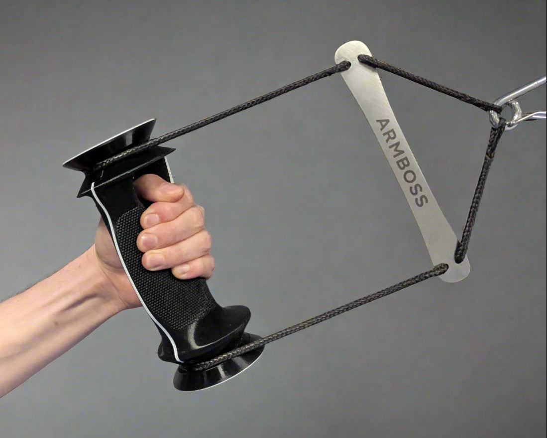ARMBOSS Armwrestling Cupping-Tool perfekt für das Einklappen des Handgelenks. In Benutzung von der Seite